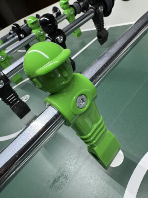 gebrauchter_leonhart_tischkicker_leo_pro_sport_die_figur